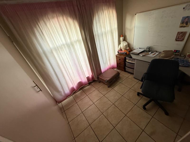 3 Bedroom Property for Sale in Vanderbijlpark SE 3 Gauteng