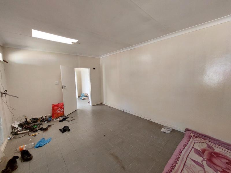 To Let 1 Bedroom Property for Rent in Laudium Gauteng