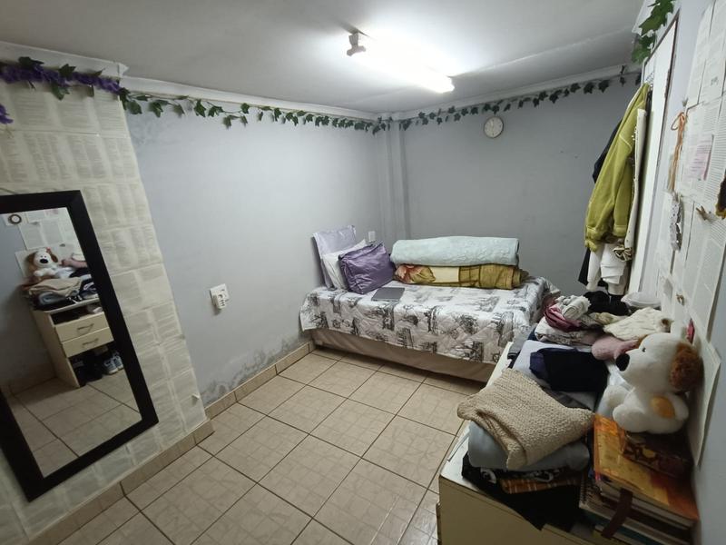 4 Bedroom Property for Sale in Lenasia Gauteng