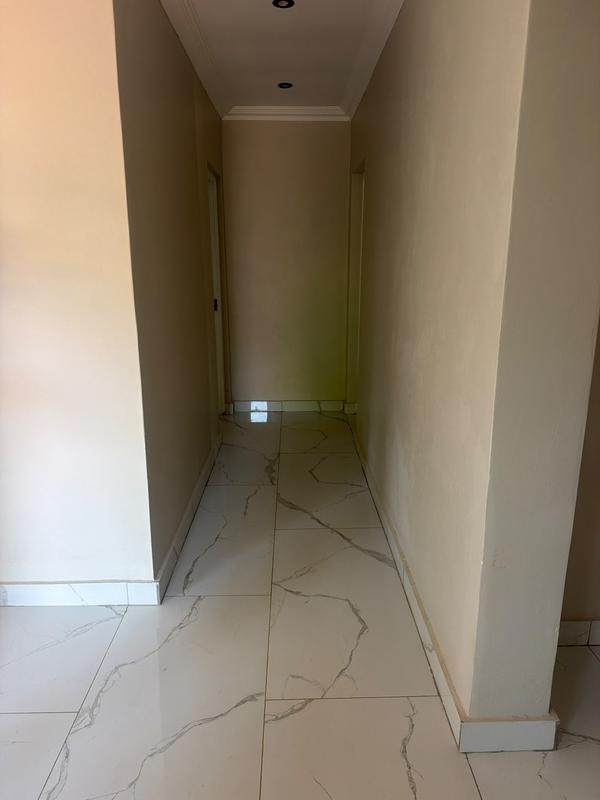 To Let 2 Bedroom Property for Rent in Die Wilgers Gauteng