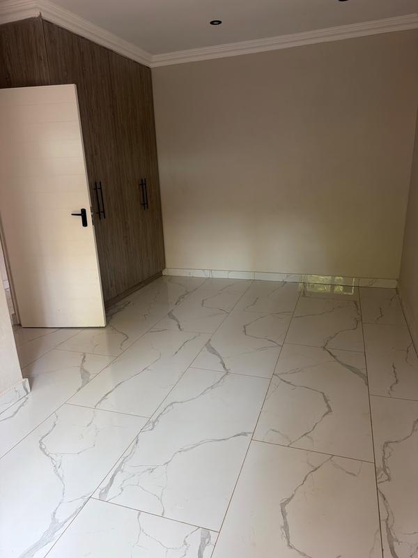 To Let 2 Bedroom Property for Rent in Die Wilgers Gauteng