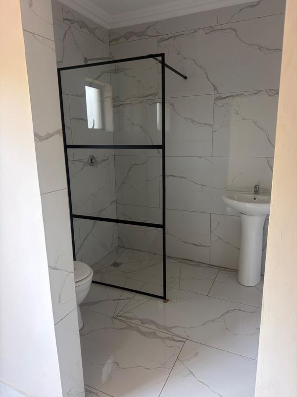 To Let 2 Bedroom Property for Rent in Die Wilgers Gauteng