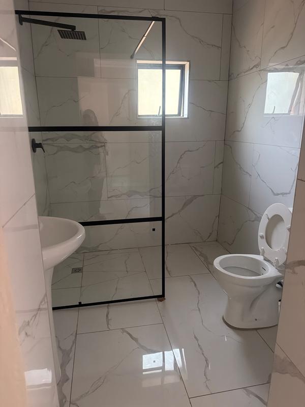 To Let 2 Bedroom Property for Rent in Die Wilgers Gauteng