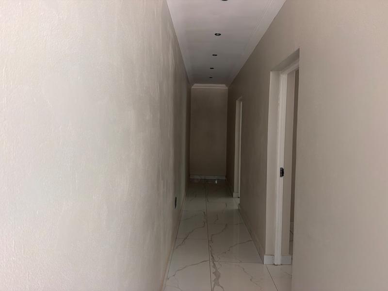 To Let 2 Bedroom Property for Rent in Die Wilgers Gauteng