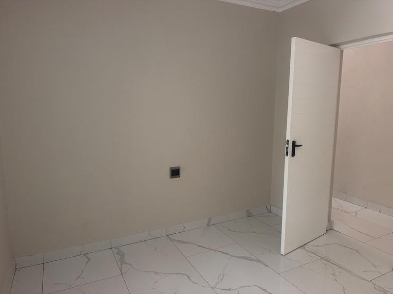To Let 2 Bedroom Property for Rent in Die Wilgers Gauteng