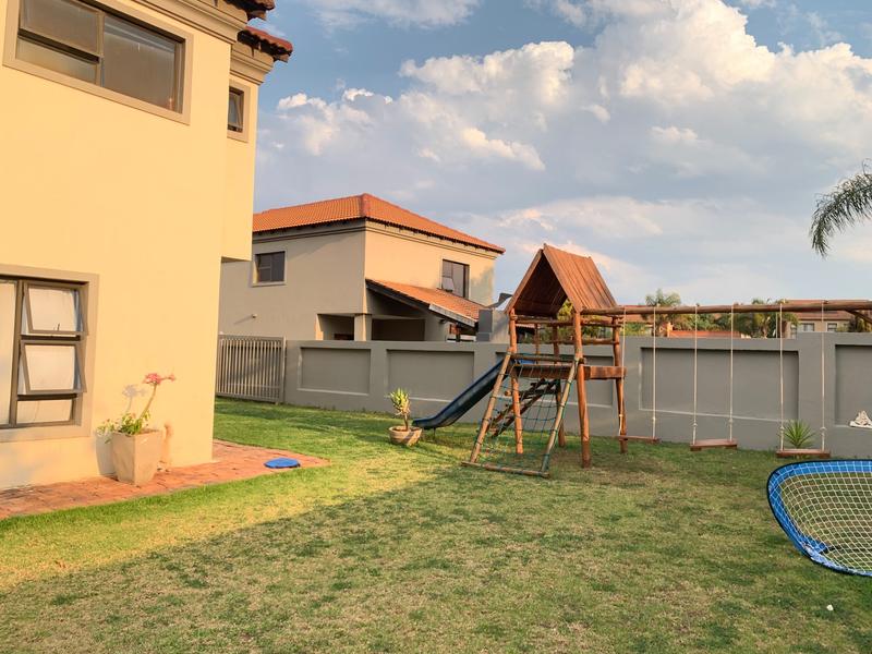 To Let 3 Bedroom Property for Rent in Stone Ridge Gauteng