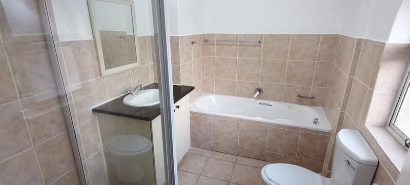 To Let 2 Bedroom Property for Rent in Honeydew Gauteng