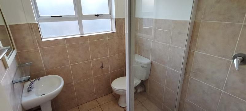 To Let 2 Bedroom Property for Rent in Honeydew Gauteng