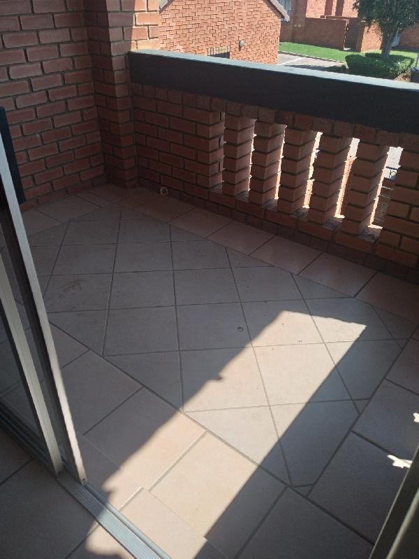 2 Bedroom Property for Sale in Mooikloof Ridge Gauteng
