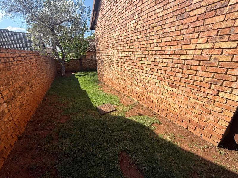 To Let 2 Bedroom Property for Rent in Brooklands Lifestyle Estate Gauteng