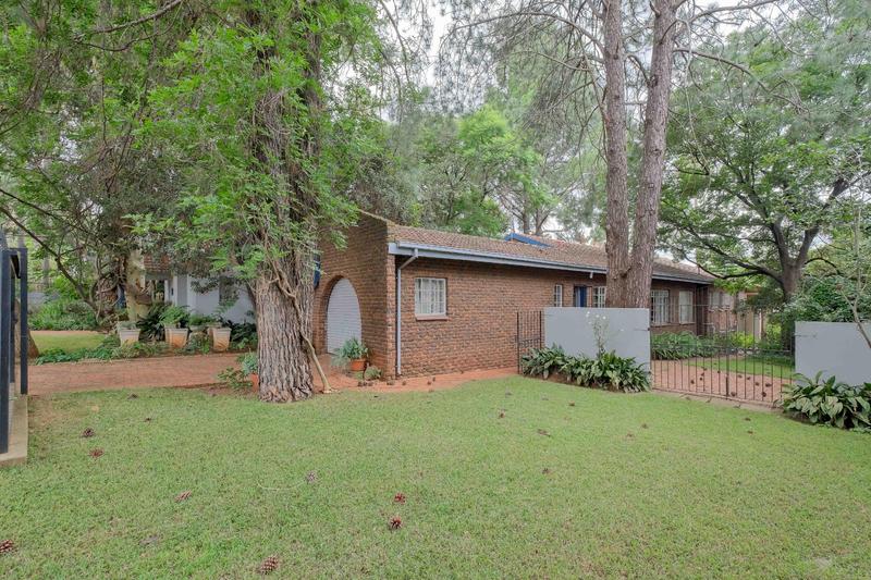 4 Bedroom Property for Sale in Die Wilgers Gauteng