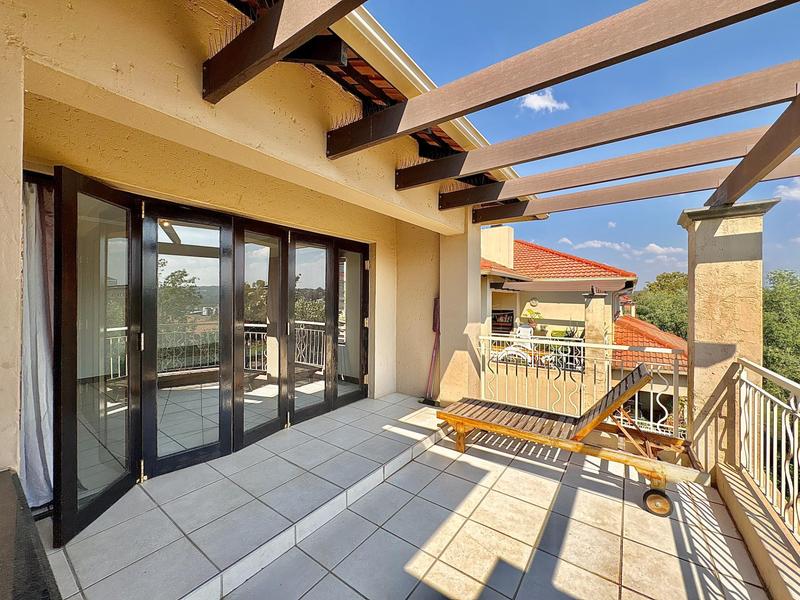 To Let 3 Bedroom Property for Rent in Sunninghill Gauteng
