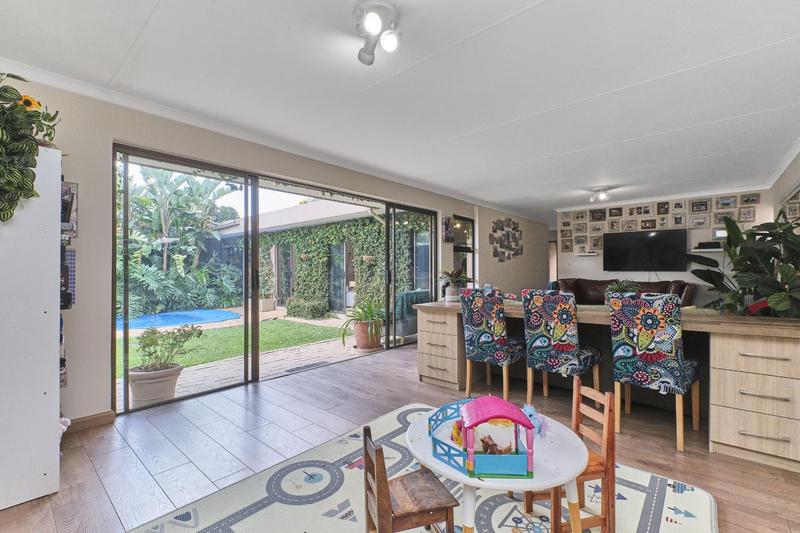 To Let 3 Bedroom Property for Rent in Paulshof Gauteng