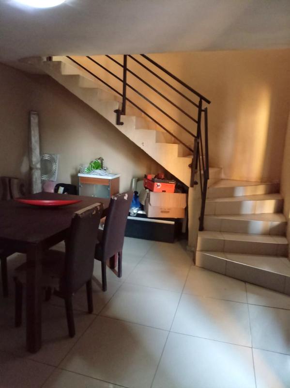 5 Bedroom Property for Sale in Thulani Gauteng