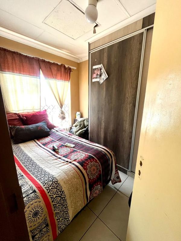 2 Bedroom Property for Sale in Westonaria Gauteng