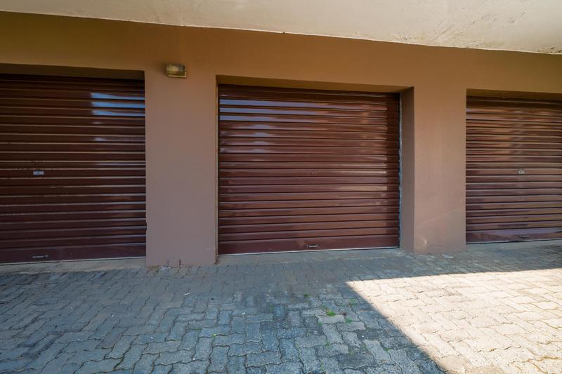 3 Bedroom Property for Sale in Halfway Gardens Gauteng