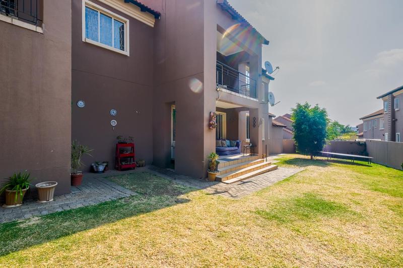 3 Bedroom Property for Sale in Halfway Gardens Gauteng