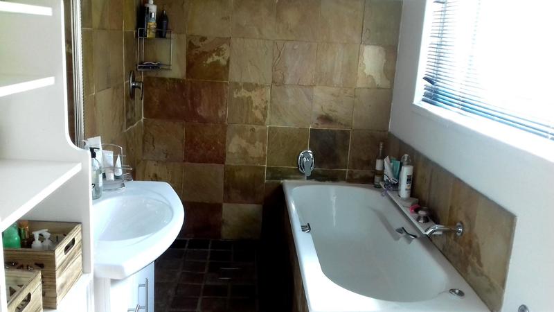 3 Bedroom Property for Sale in Dunvegan Gauteng