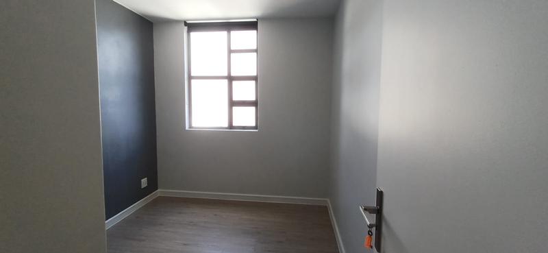 2 Bedroom Property for Sale in Rosebank Gauteng