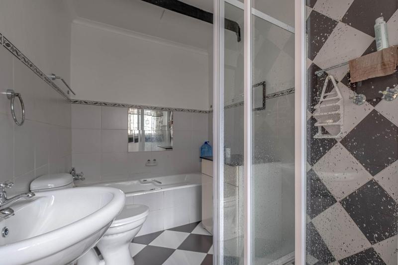 To Let 3 Bedroom Property for Rent in Primrose Gauteng