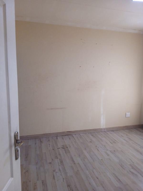 To Let 3 Bedroom Property for Rent in Protea Glen Gauteng