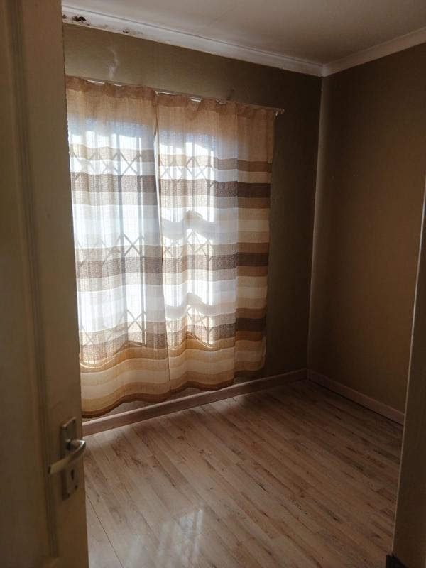 To Let 3 Bedroom Property for Rent in Protea Glen Gauteng
