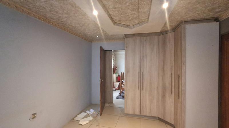 3 Bedroom Property for Sale in Kwenele South Gauteng