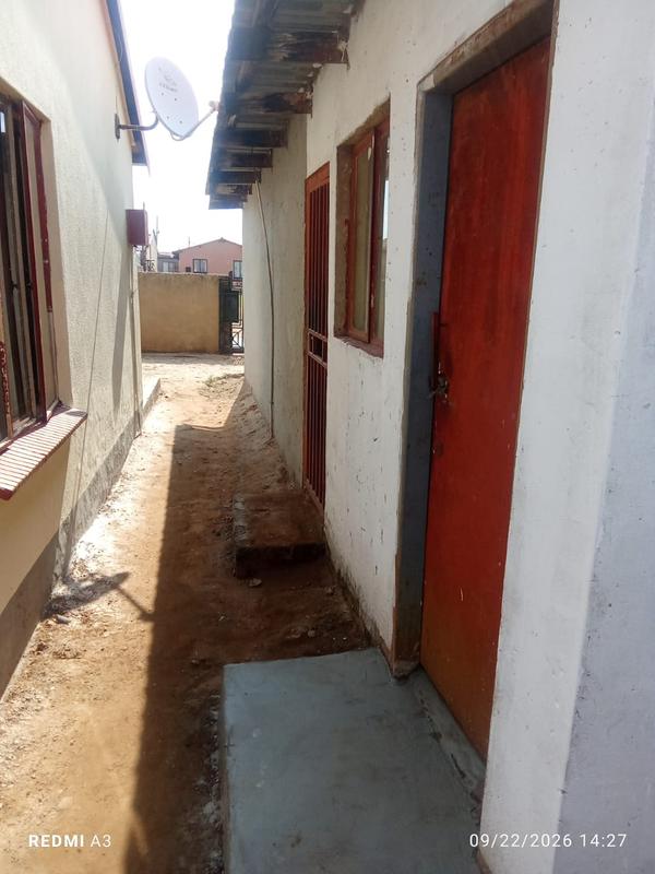 3 Bedroom Property for Sale in Siluma View Gauteng