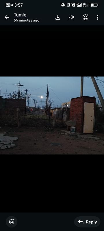 2 Bedroom Property for Sale in Zonkezizwe Gauteng