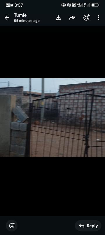 2 Bedroom Property for Sale in Zonkezizwe Gauteng