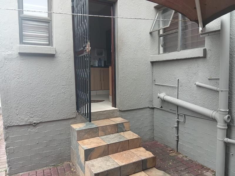 5 Bedroom Property for Sale in Witpoortjie Gauteng