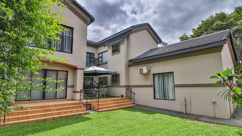 To Let 3 Bedroom Property for Rent in Midstream Estate Gauteng