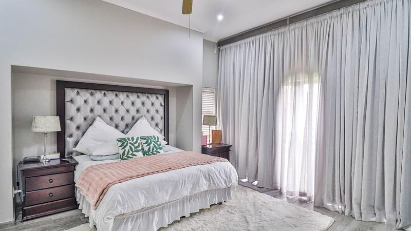 To Let 3 Bedroom Property for Rent in Midstream Estate Gauteng
