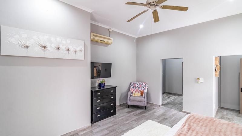 To Let 3 Bedroom Property for Rent in Midstream Estate Gauteng