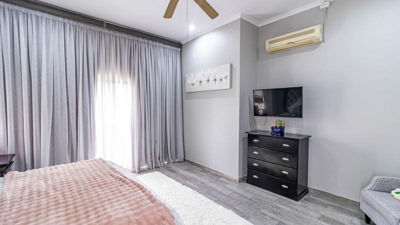 To Let 3 Bedroom Property for Rent in Midstream Estate Gauteng