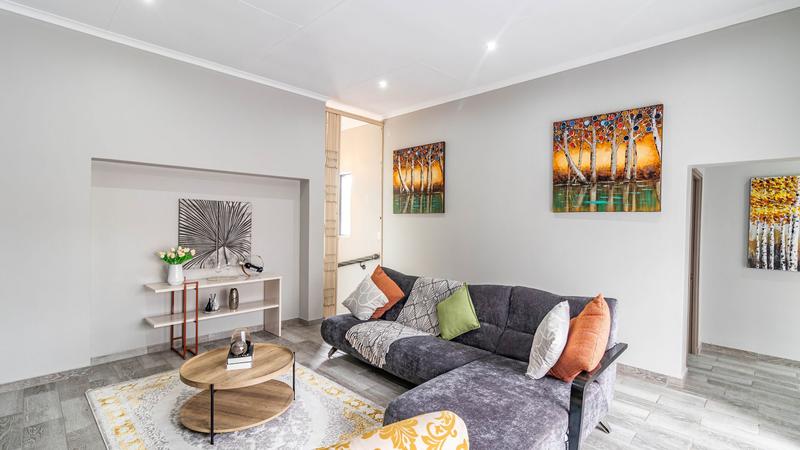 To Let 3 Bedroom Property for Rent in Midstream Estate Gauteng