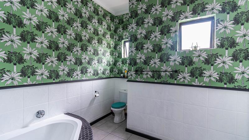 To Let 3 Bedroom Property for Rent in Midstream Estate Gauteng