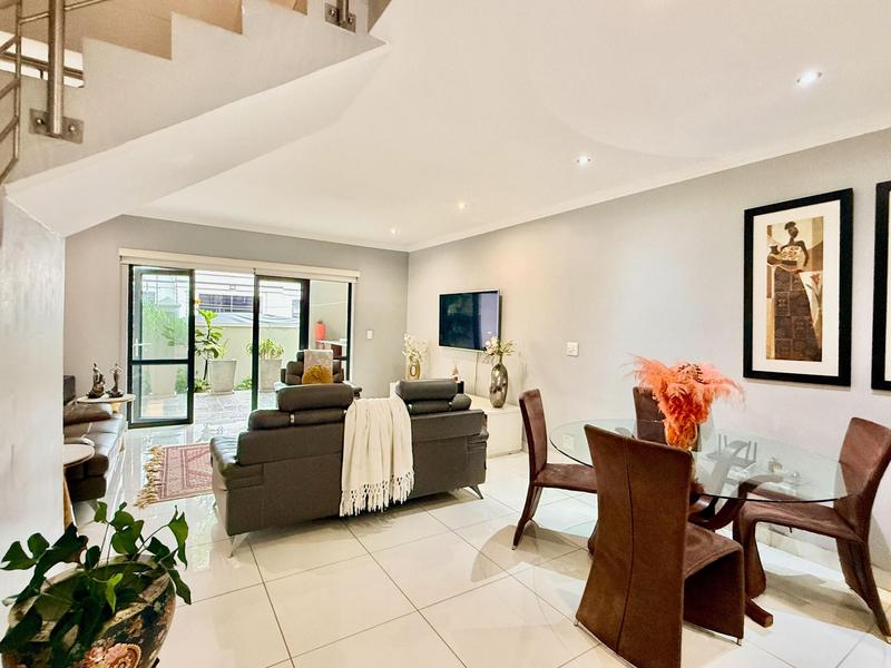 2 Bedroom Property for Sale in Bryanston East Gauteng