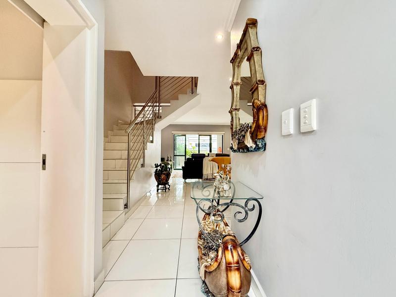 2 Bedroom Property for Sale in Bryanston East Gauteng