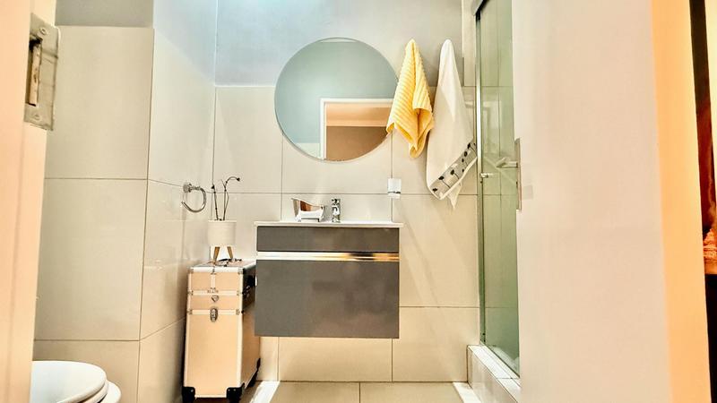 2 Bedroom Property for Sale in Bryanston East Gauteng