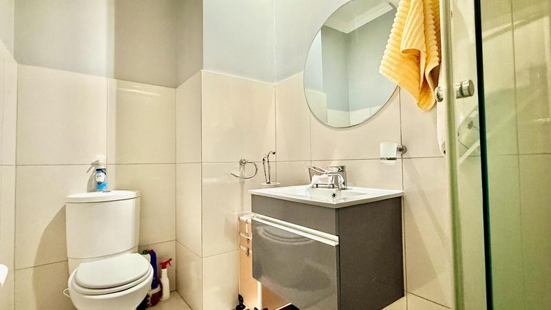 2 Bedroom Property for Sale in Bryanston East Gauteng