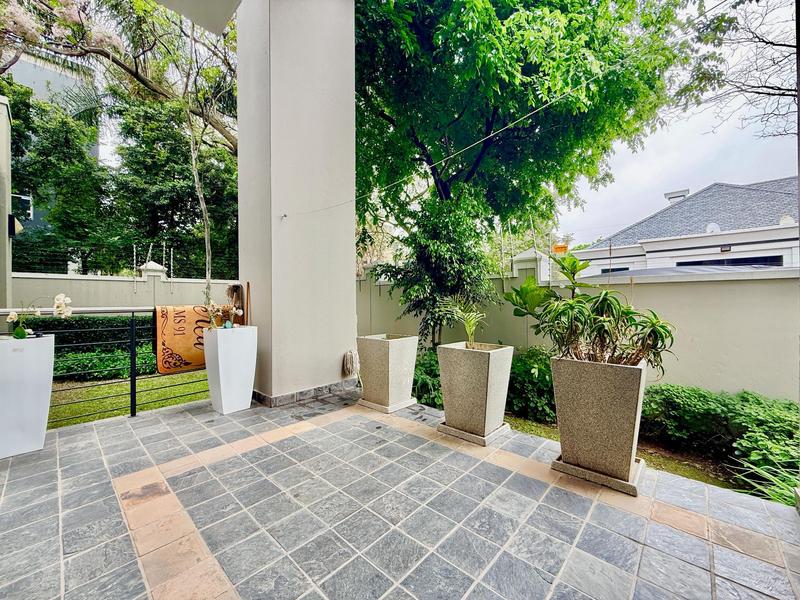 2 Bedroom Property for Sale in Bryanston East Gauteng