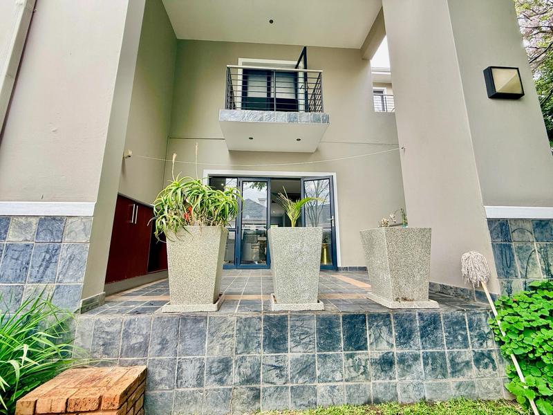 2 Bedroom Property for Sale in Bryanston East Gauteng