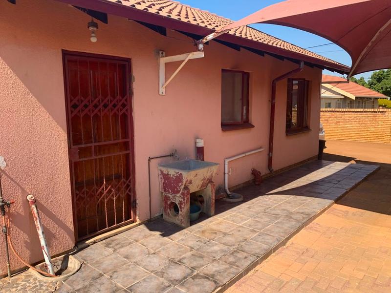3 Bedroom Property for Sale in Soshanguve VV Gauteng
