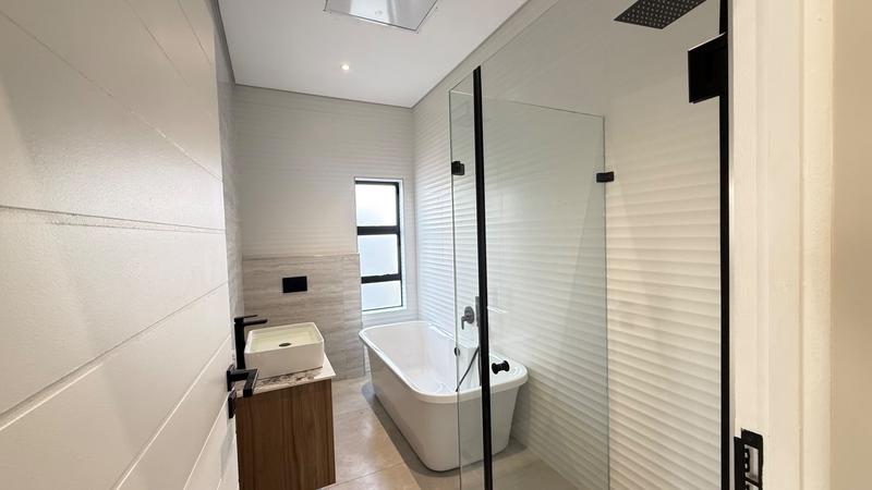 4 Bedroom Property for Sale in Fountainbrook Estate Gauteng