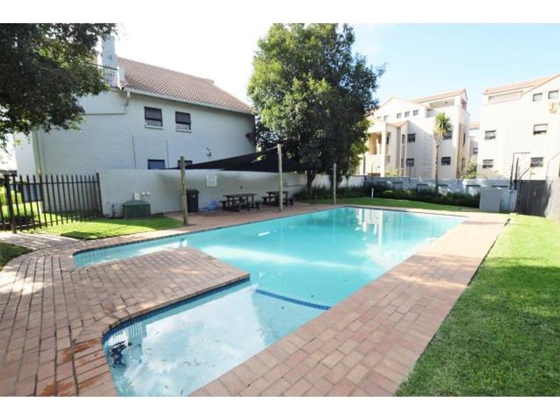 2 Bedroom Property for Sale in Paulshof Gauteng