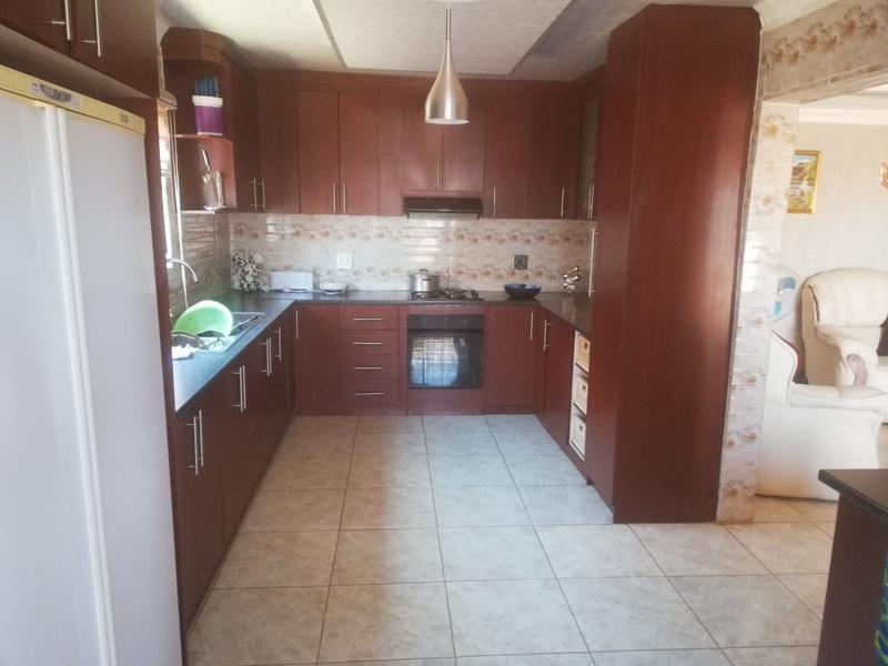 3 Bedroom Property for Sale in Mohlakeng Gauteng