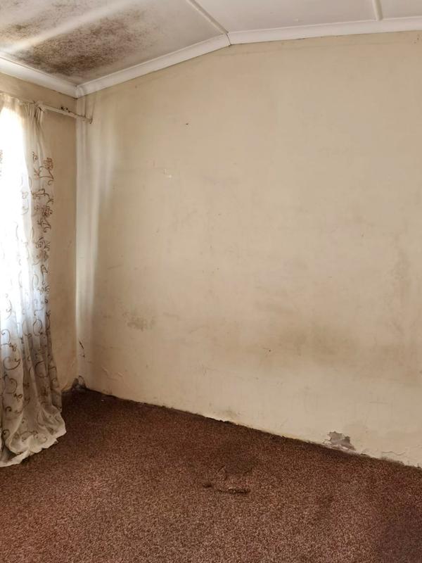 To Let 2 Bedroom Property for Rent in Senaoane Gauteng