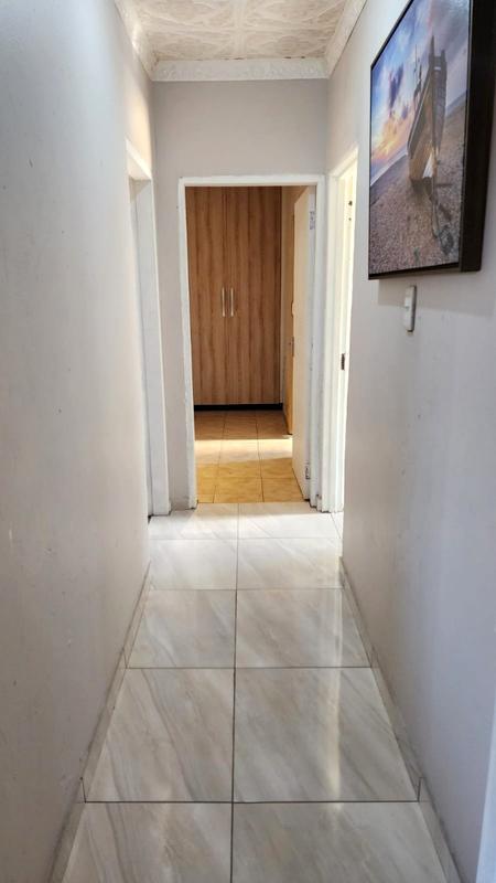 3 Bedroom Property for Sale in Bram Fischerville Gauteng