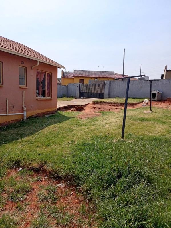 3 Bedroom Property for Sale in Meadowlands Gauteng